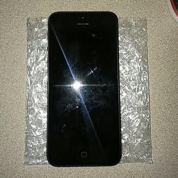 Iphone 5 please read - Picture 2 of 4